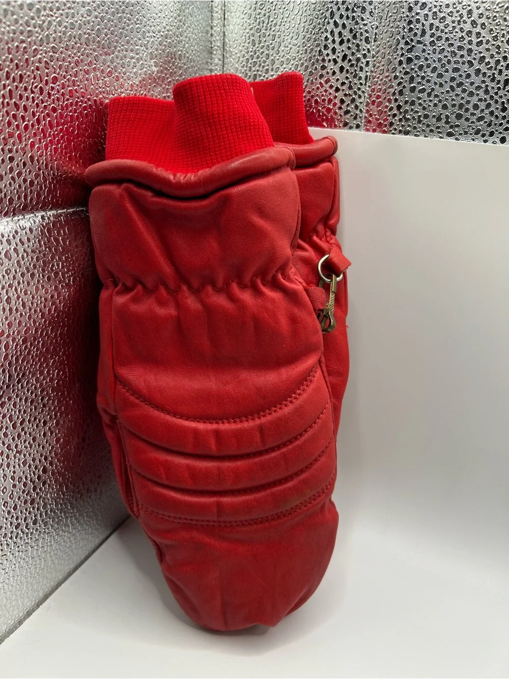 Red Quilted Women's Ski Gloves